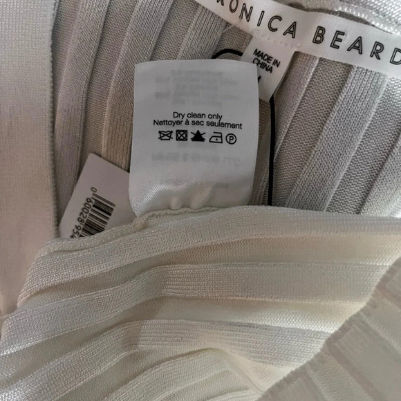 Veronica Beard NWT West Ribbed V Neck Pullover in Off-White Size Medium - Picture 12 of 13